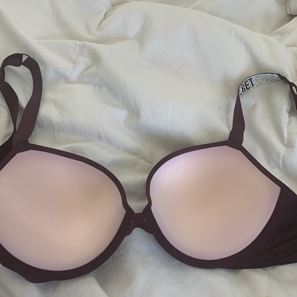 Victoria Secret push up bra. Size 36D - Picture 5 of 7